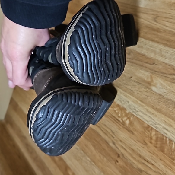 Sorel Rubber Bottoms Winter Boots 7.5 - Picture 5 of 13